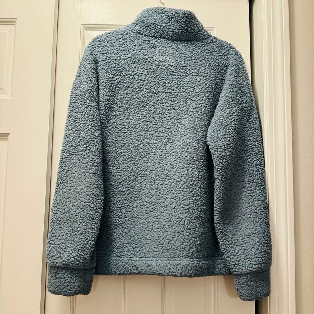 American Eagle—Soft Blue Fleece Jacket - Picture 5 of 7